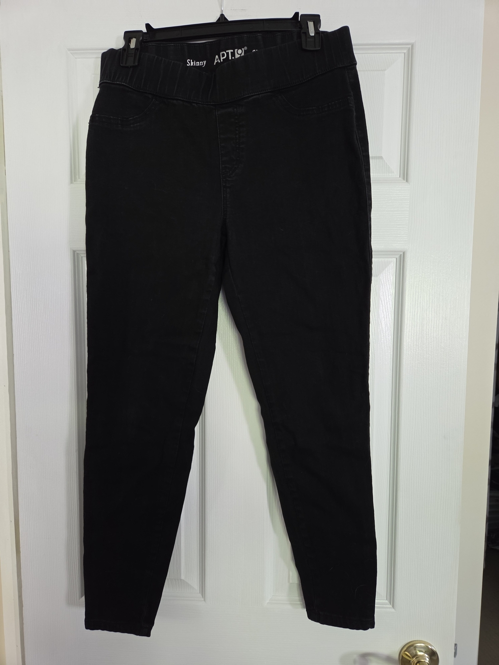Apt. 9 Black Stretch Skinny Jeggings 12